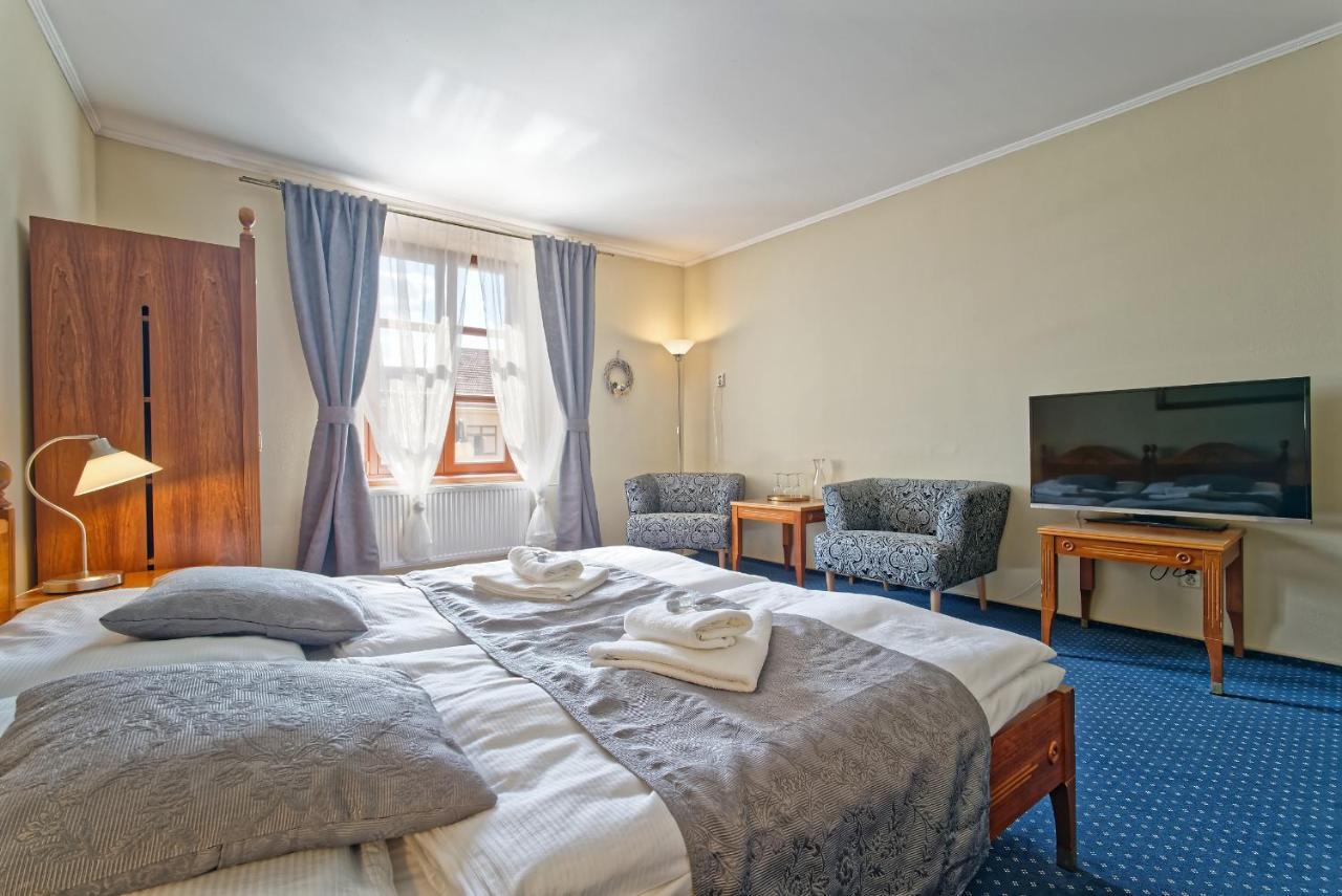 Hotel Napoleon Austerlitz Extérieur photo